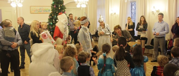 «Новогодние приключения Деда Мороза и Снегурочки» в РЦНК в Праге