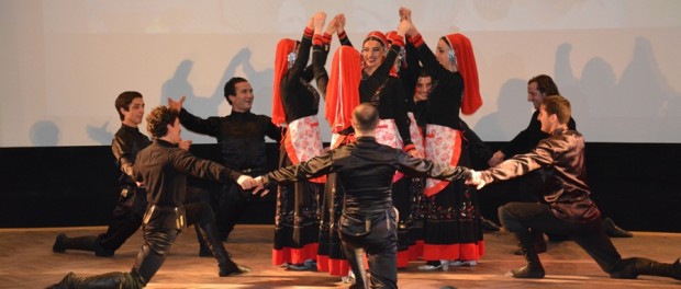 Vystoupení tanečního souboru z Gruzie «Kolkha II» v RSVK v Praze