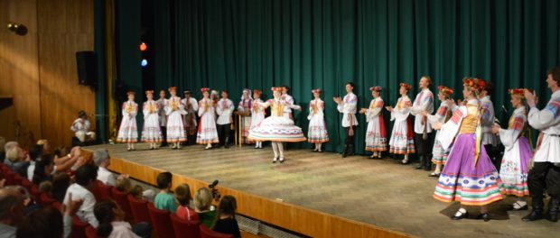 Белорусский государственный хореографический ансамбль «Хорошки» выступил в РЦНК в Праге