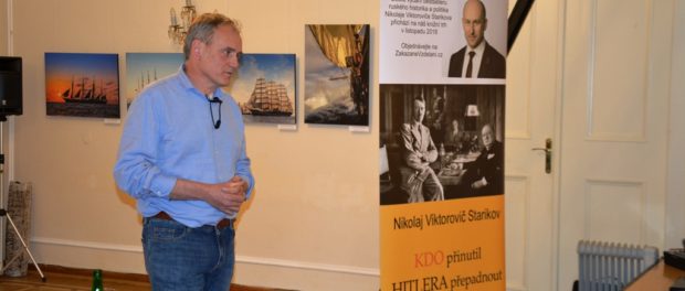 Презентация перевода на чешский язык книги российского писателя Николая Старикова прошла в РЦНК в Праге