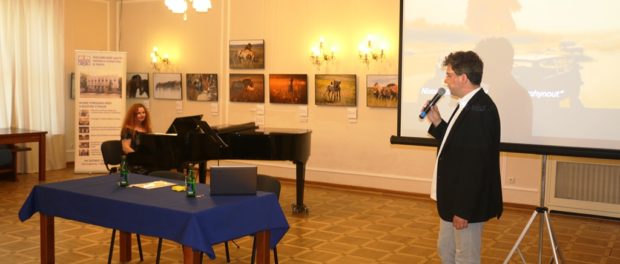 Чешский журналист Владимир Франта прочитал в РЦНК в Праге лекцию «Отражение холодной войны в культуре»
