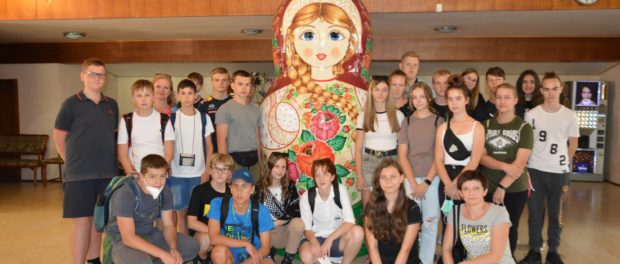Den ruského jazyka pro školáky z obce Vidče
