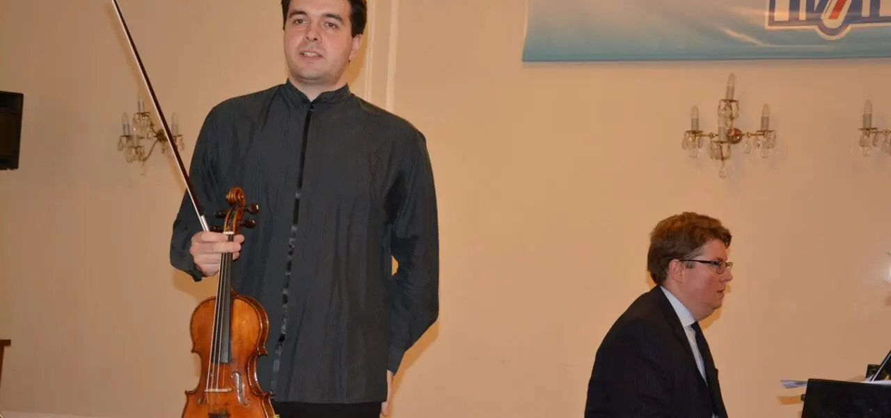 Koncert houslisty Davida Mirzojeva v RSVK v Praze