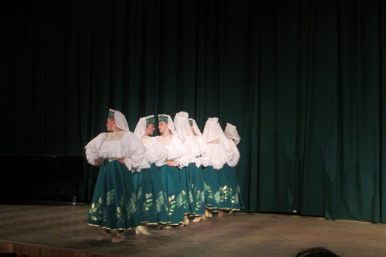 Dětský běloruský soubor „Ljanok“ v RSVK v Praze