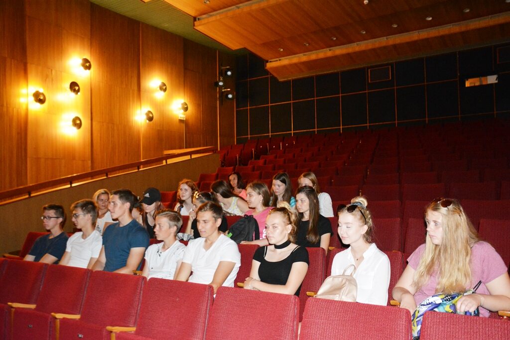 Čeští studenti Gymnázia Světlá nad Sázavou navštívili RSVK v Praze