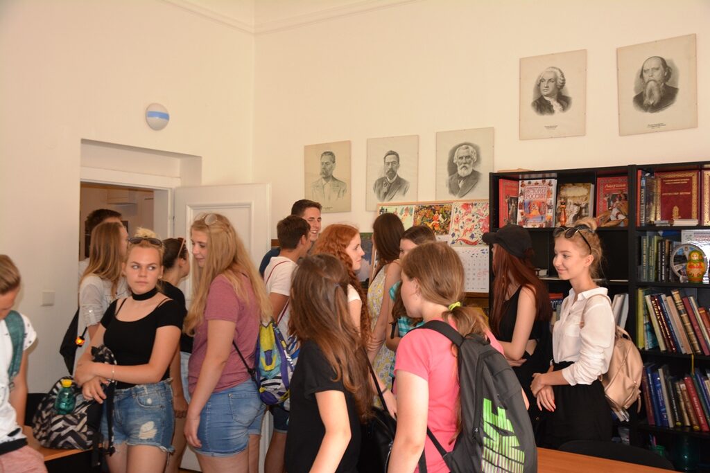 Čeští studenti Gymnázia Světlá nad Sázavou navštívili RSVK v Praze