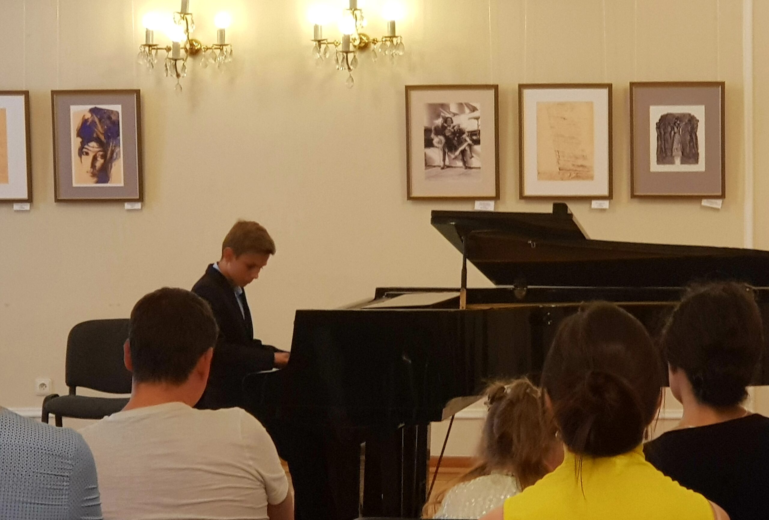 Koncert věnovaný narozeninám Ivana Moravce proběhl v RSVK v Praze