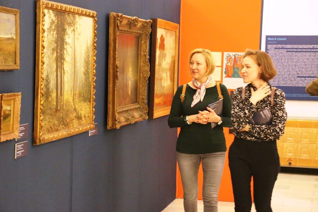 Выставка русской живописи XVIII – XX вв. открылась в чешском городе Наход