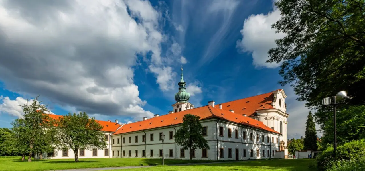 Exkurze „Břevnov: klášterní kroniky« projektu „Procházky po Praze»