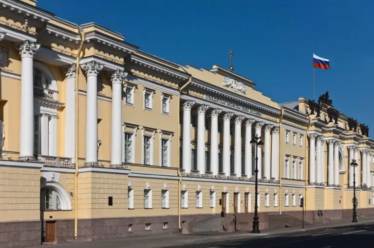 Filmy, video přednášky a webináře o ruské historii na televizním kanálu knihovny