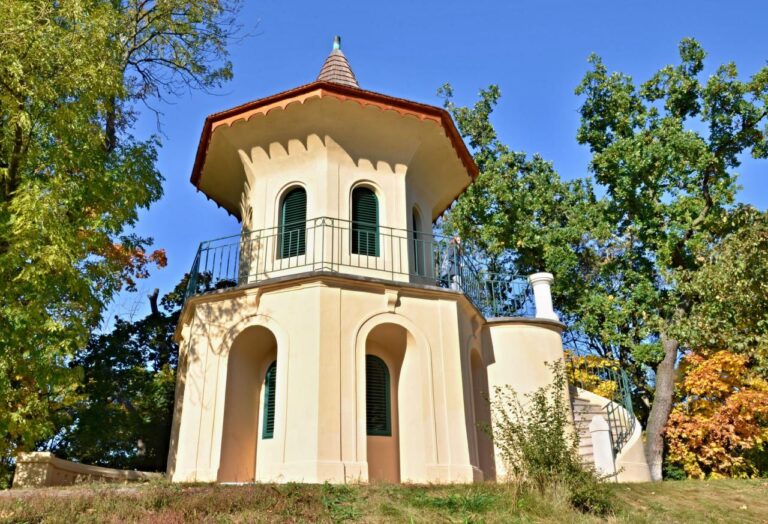 Состоялась очередная экскурсия проекта «Прогулки по Праге»