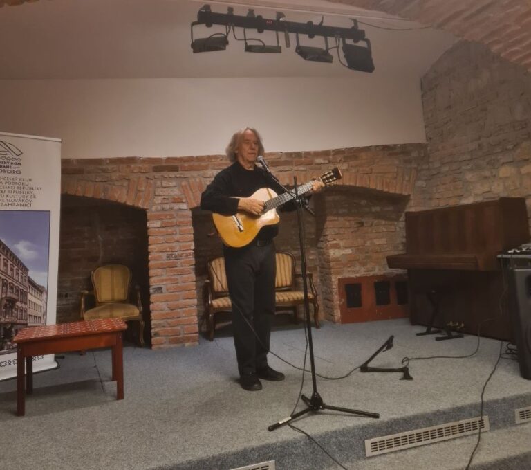 Ve Slovenském domě v Praze proběhlo promítání ruskojazyčné verze filmu „Jarek«