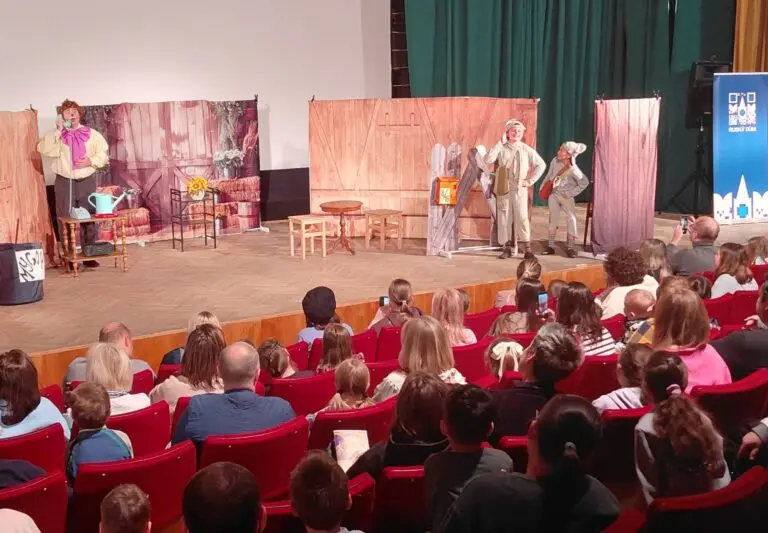 Proběhlo představení hudebnípohádky «Kocour Leopold»