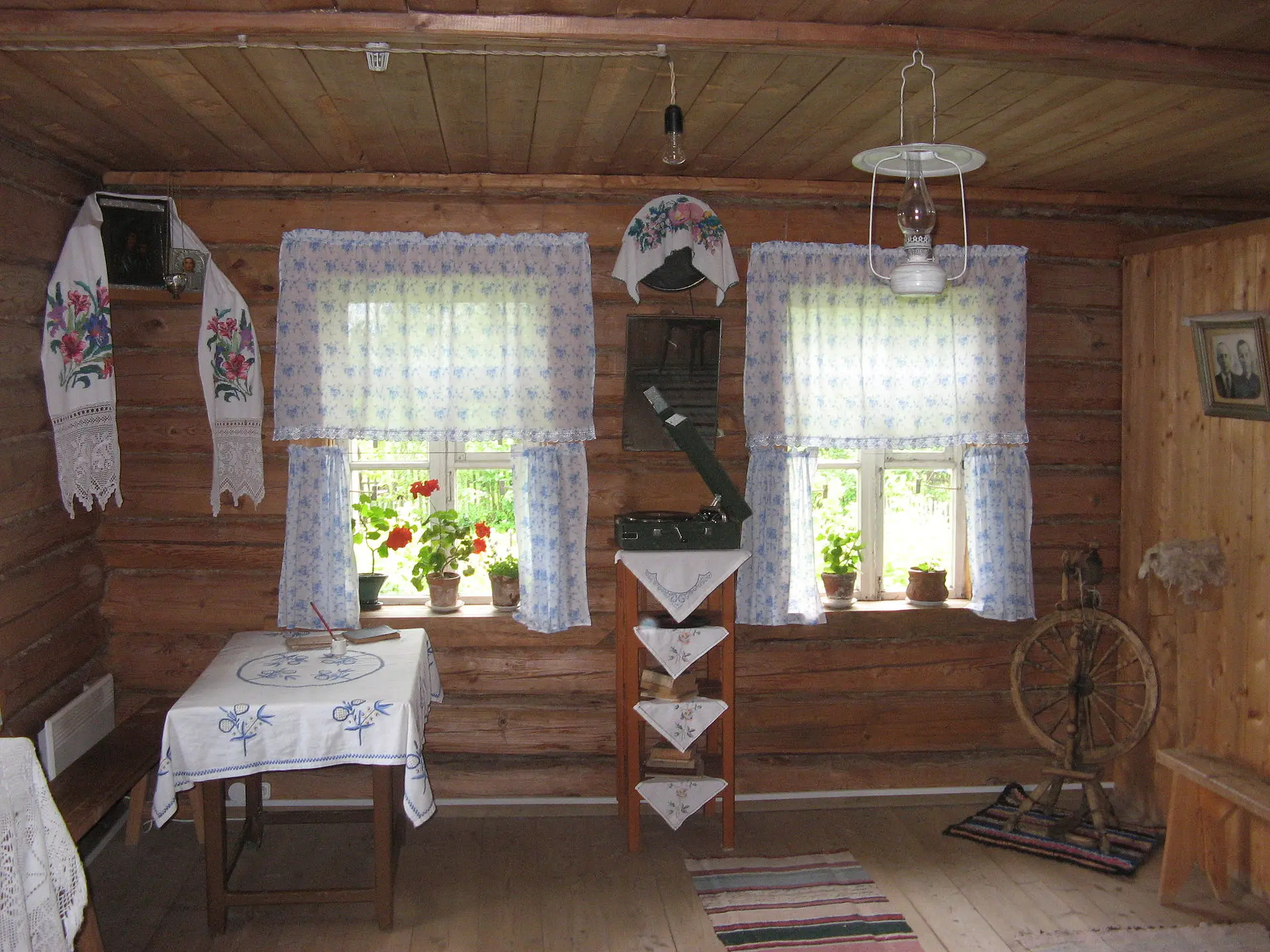 Dům-muzeum rodičů Jurije Gagarina v Klušině