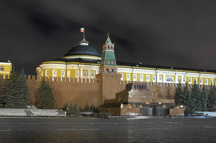 Senátský palác Kremlu — sídlo prezidenta